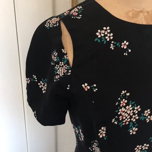 Reformation Felix Dress - Picture 5 of 5